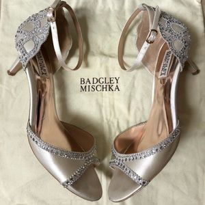 Badgley Mischka Gillian d’Orsay Pumps